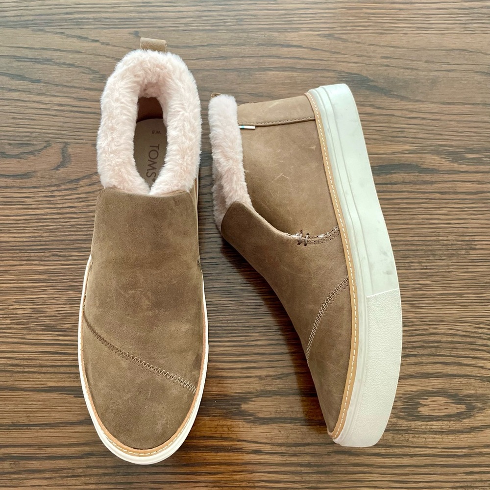 Toms Tan Suede Slip-On Shoes with Soft Pink Faux Furnishings